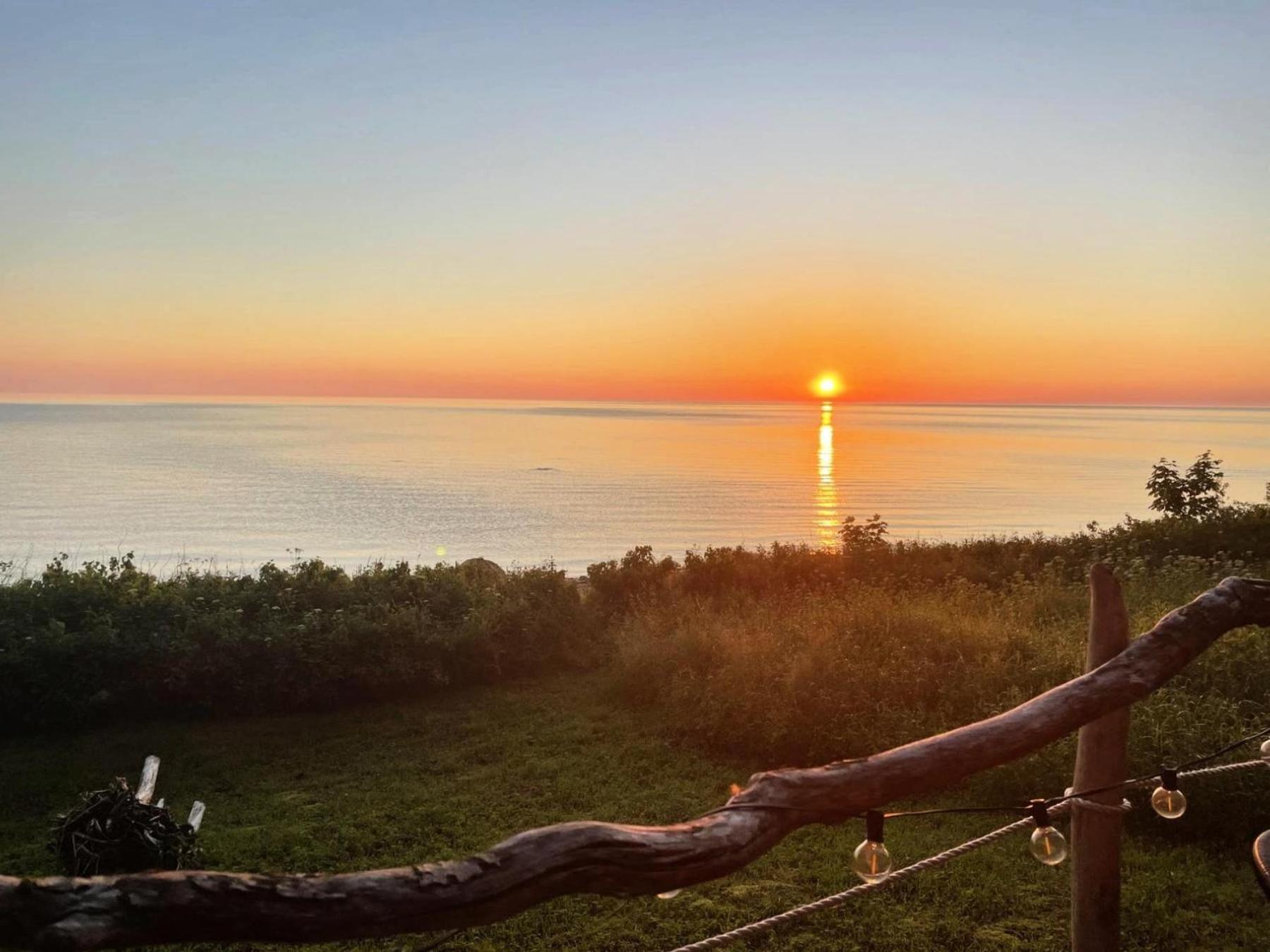 Mereaeaere Glamping Ja Rannamaja Liimala Exterior foto